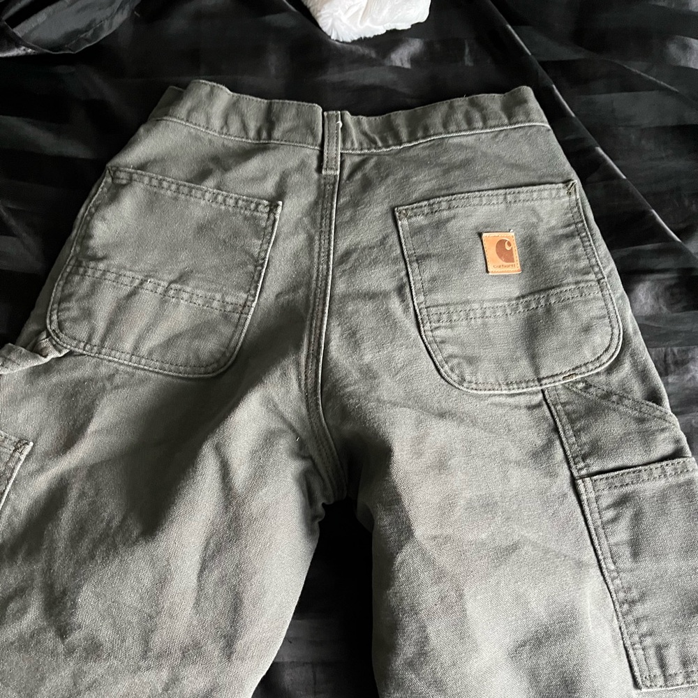 Army green carhartt carpenter pants